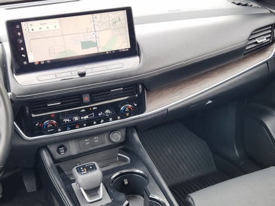 2025 Nissan Rogue Platinum
