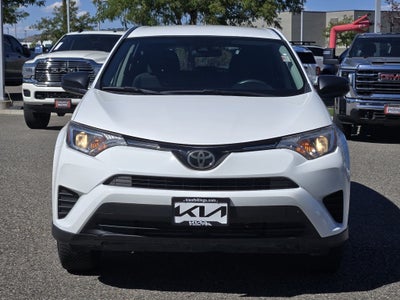 2018 Toyota RAV4 LE