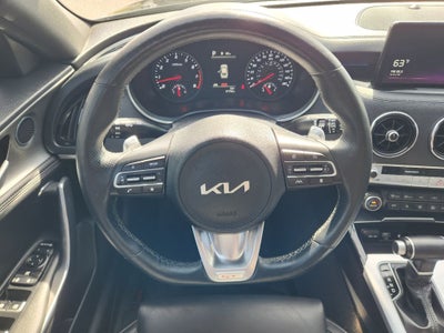 2022 Kia Stinger GT1