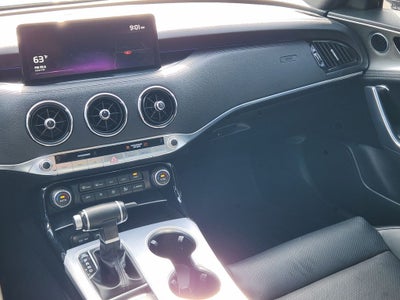 2022 Kia Stinger GT1