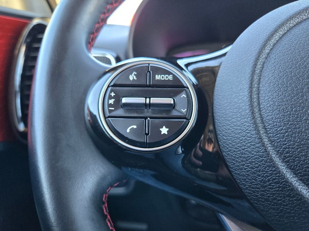 2024 Kia Soul GT-Line