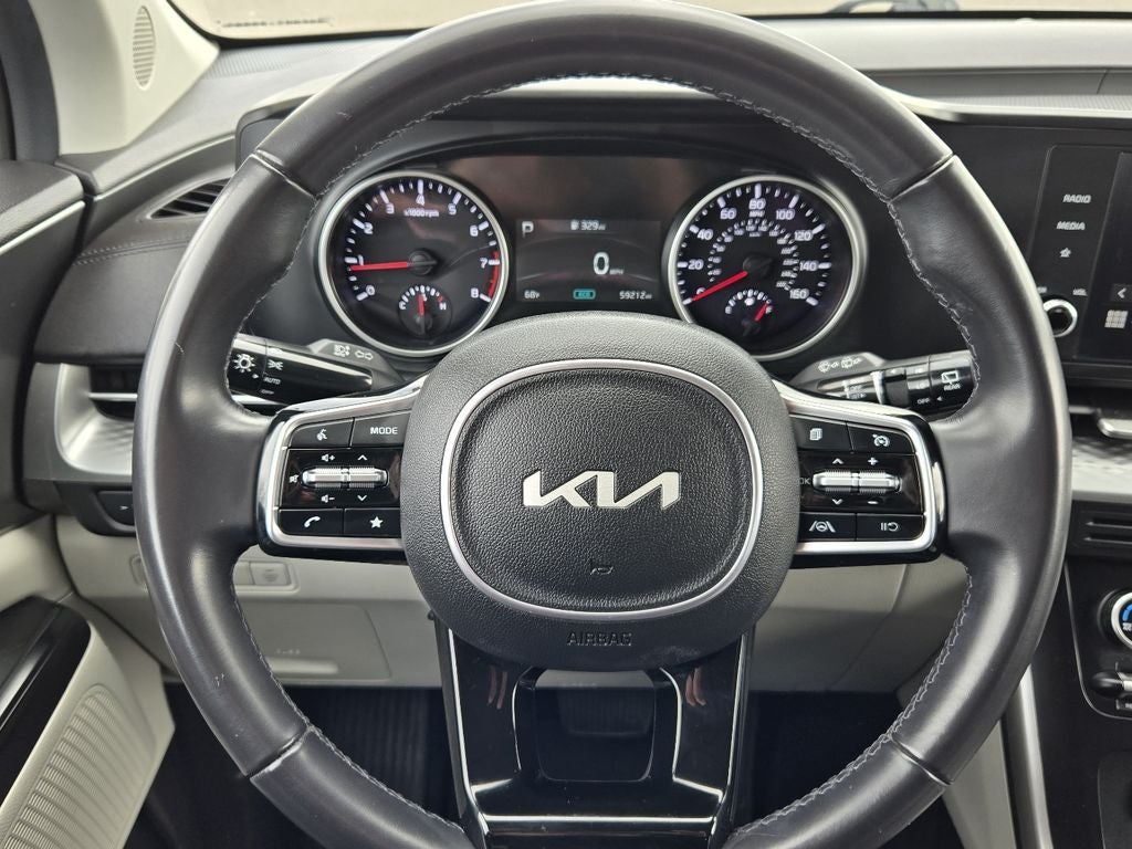 2023 Kia Carnival LX