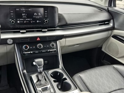 2023 Kia Carnival LX