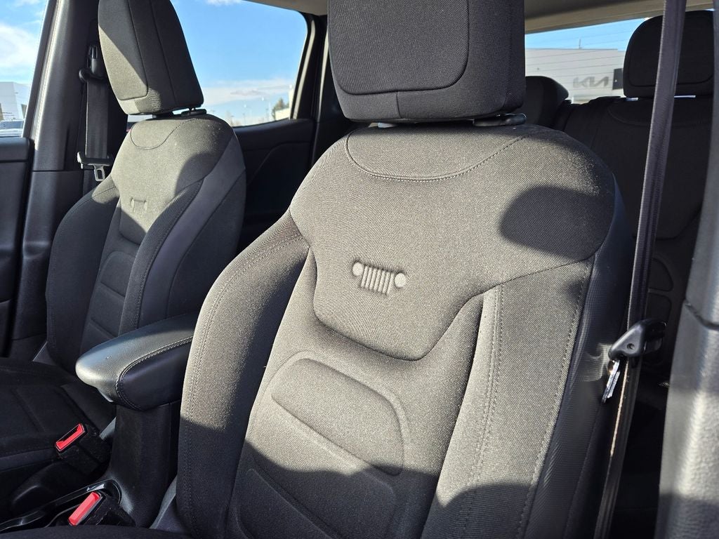 2017 Jeep Renegade Altitude