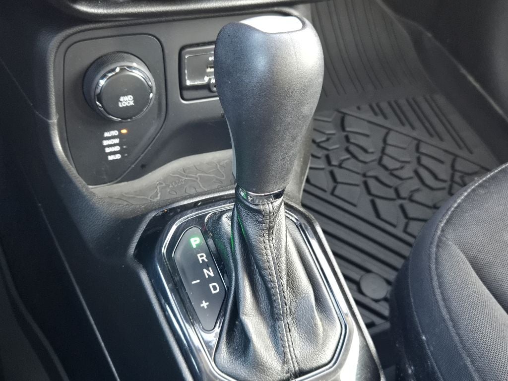 2017 Jeep Renegade Altitude