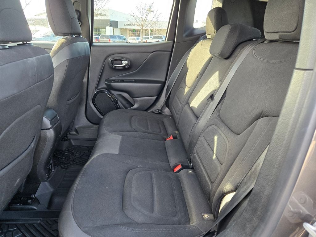 2017 Jeep Renegade Altitude